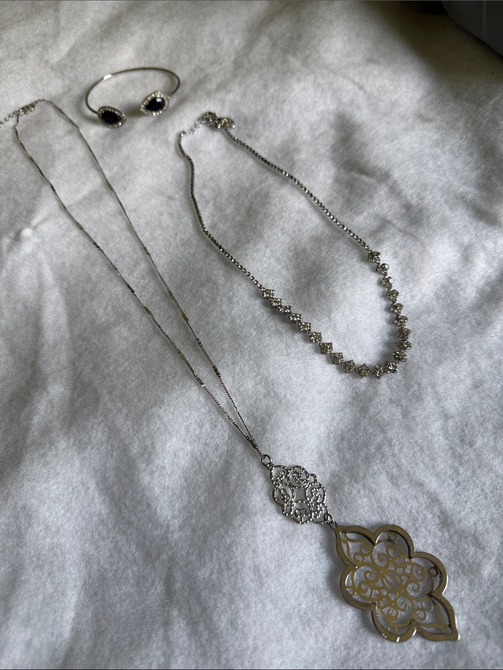 2 Necklaces and 1 Bracelet: Silver Filigree Pendant Necklace